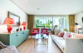 Impeccable Luxury apartment, Persian Gardens, Marina Puente Romano