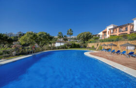 LOS ALMENDROS, BENAHAVIS. LOS ARQUEROS GOLF.