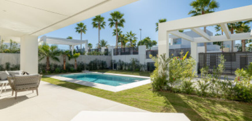 LA FINCA DE MARBELLA EAST
