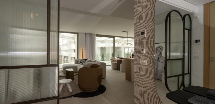 EXCLUSIVE PENTHOUSE WITH POOL
