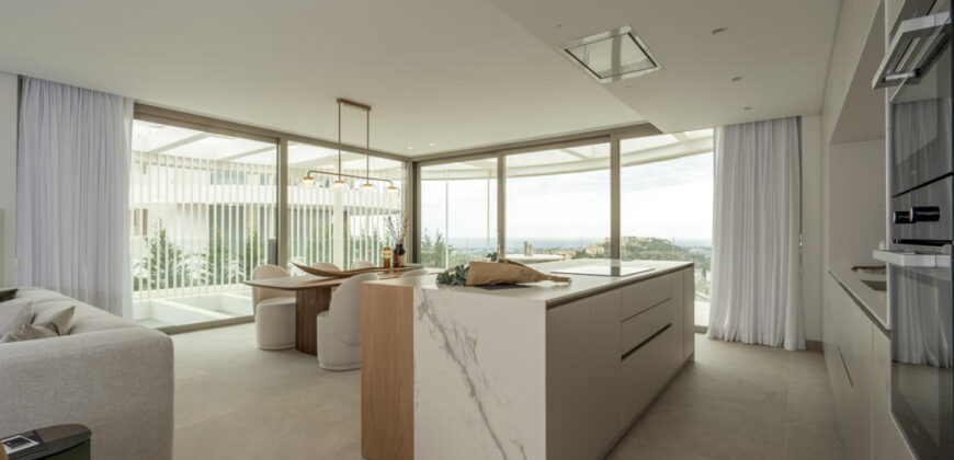 EXCLUSIVE PENTHOUSE WITH POOL