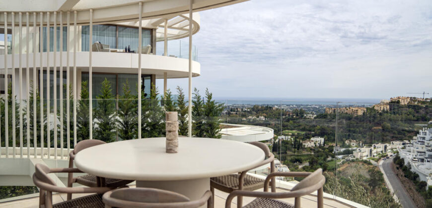 EXCLUSIVE PENTHOUSE WITH POOL