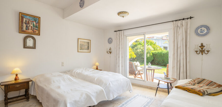 VILLA MARBELLA EAST. LAS CHAPAS