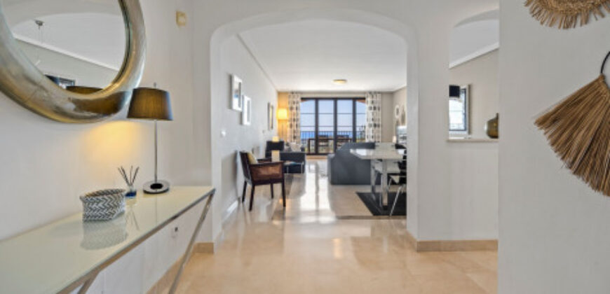 APARTAMENT, LOS ARQUEROS BENAHAVIS. Spacious and bright