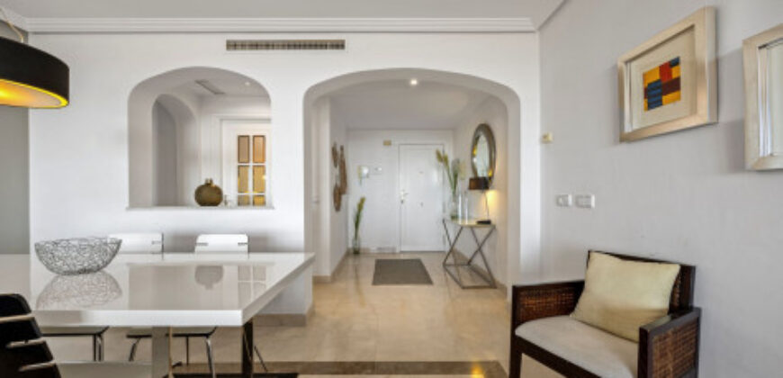 APARTAMENT, LOS ARQUEROS BENAHAVIS. Spacious and bright