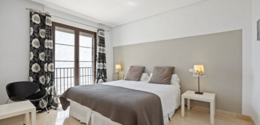 APARTAMENT, LOS ARQUEROS BENAHAVIS. Spacious and bright