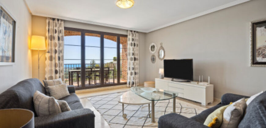 APARTAMENT, LOS ARQUEROS BENAHAVIS. Spacious and bright