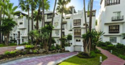 Impeccable Luxury apartment, Persian Gardens, Marina Puente Romano