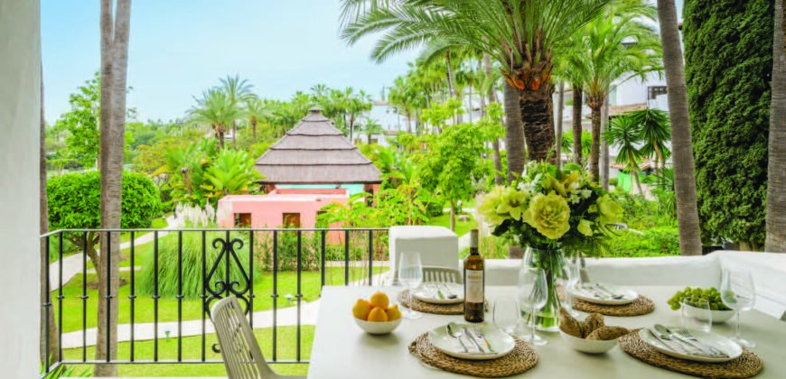 Exquisite modern apartment, Andalusian Gardens, Marina Puente Romano