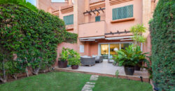 Townhouse in Villas de Los Monteros