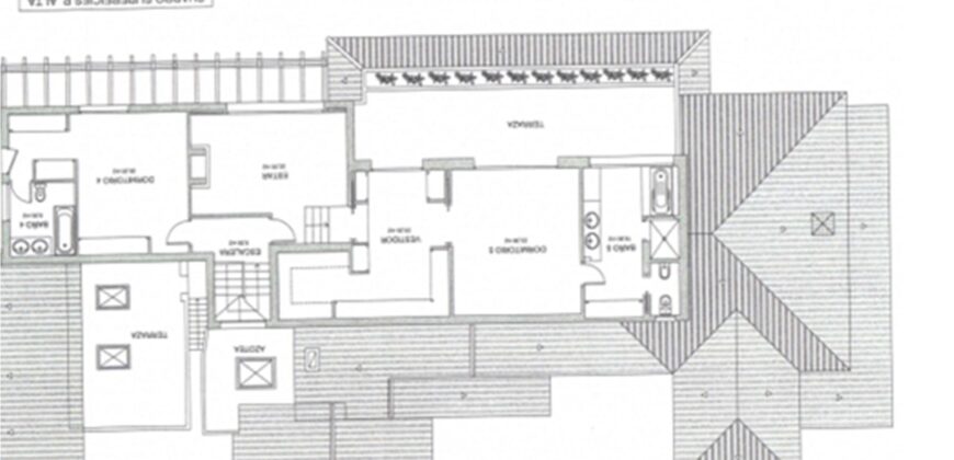 VILLA EN CALAHONDA