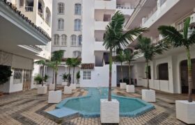APARTMENT IN PUERTO BANUS