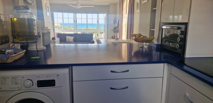 APARTMENT IN PUERTO BANUS