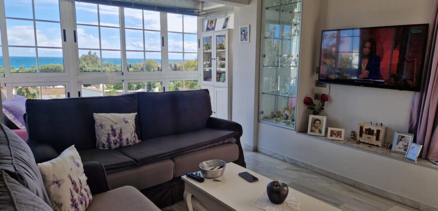 APARTMENT IN PUERTO BANUS